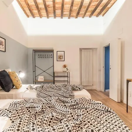 Apartment Horse Nel Centro Di Siena